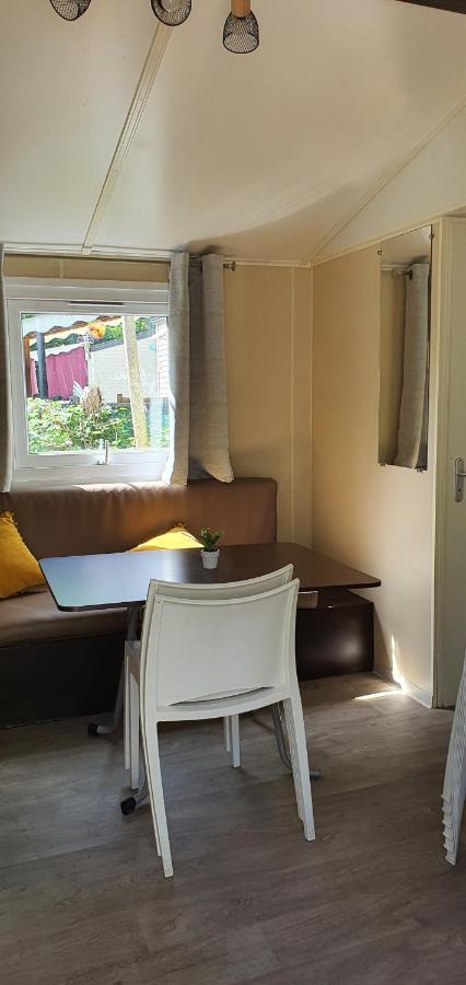 Mobil Home Climatise 6 Personnes La Roque-d'Antheron Zewnętrze zdjęcie